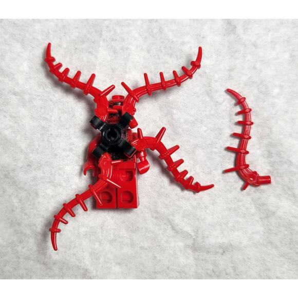 Lego Spider-Man Carnage Minifigure 76036 With Extra Accessory VG Pre-owned - Picture 2 of 4
